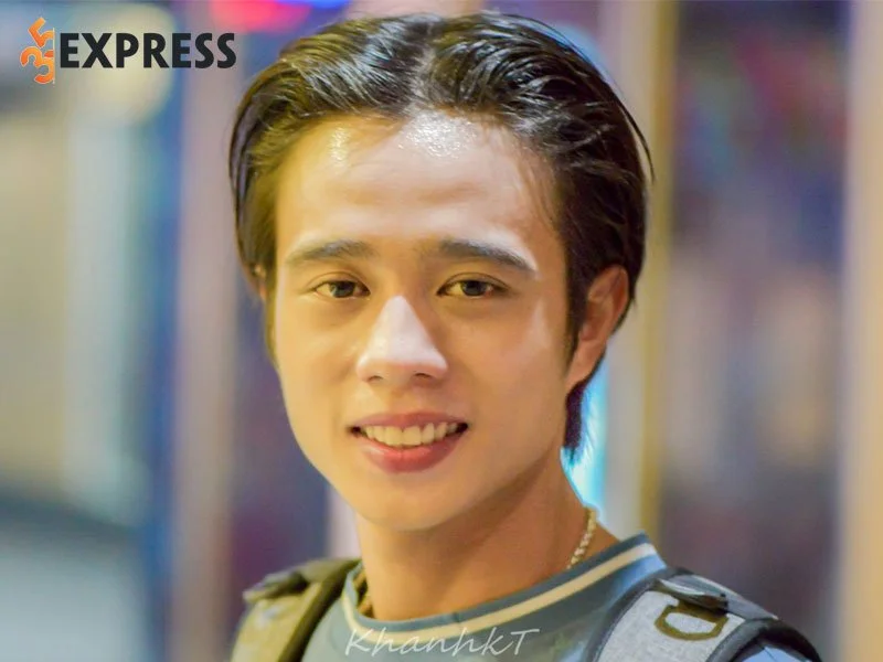 Tun Dng l ai? Tiu s v chng  qun Ci Xuyn Vit | 35Express
