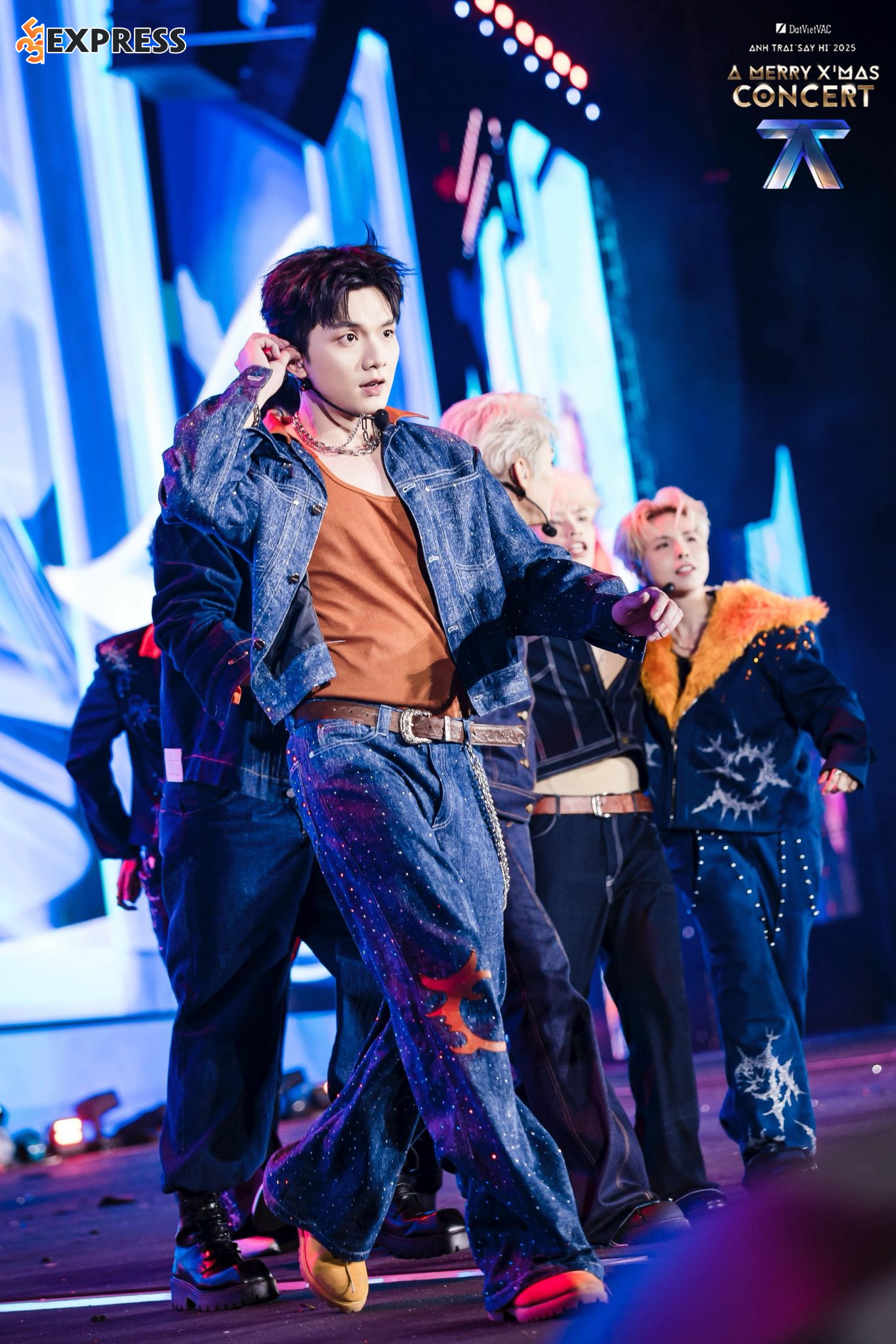 Tham gia Anh Trai "Say Hi" mùa 2