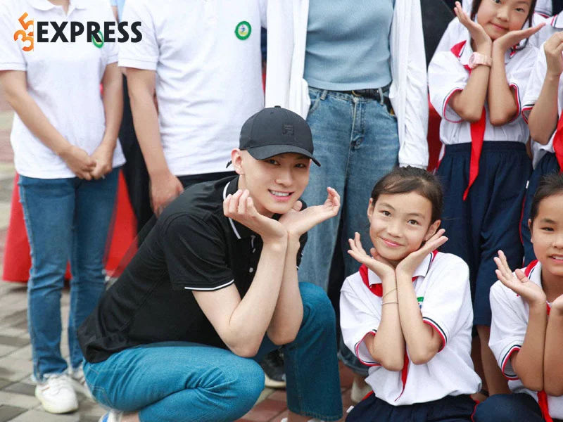 luong-sam-dinh-phot-bao-hanh-nu-tro-ly-1-35express