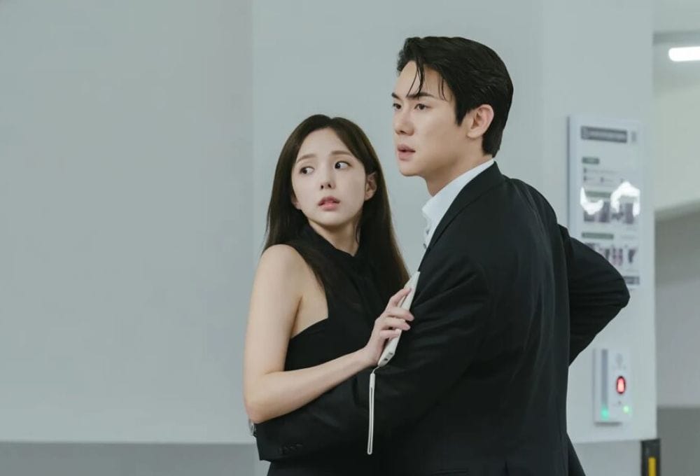 Diễn viên Yoo Yeon Seok trong When The Phone Rings 