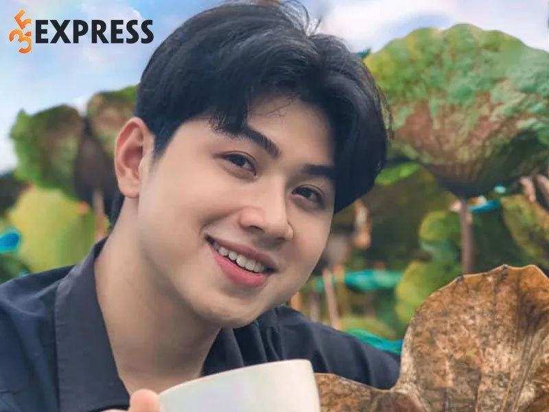 social-star-liem-raxci-gay-an-tuong-voi-loat-clip-co-noi-dung-doc-la-1-35express