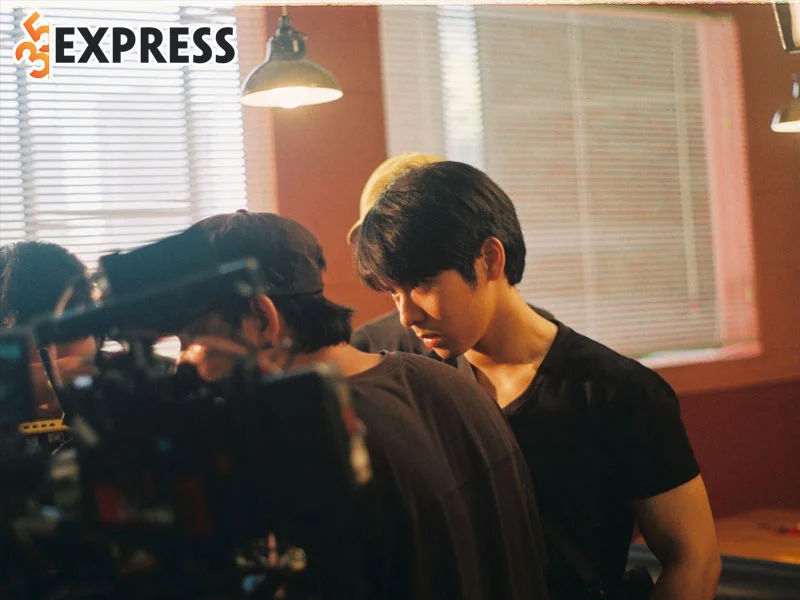 jack-carry-on-bung-no-trong-phim-dien-anh-dien-toi-35express