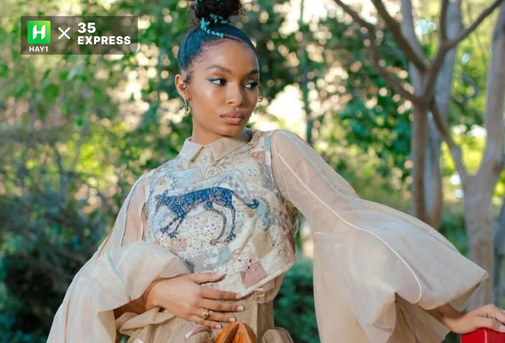 What Might Diors Newest Face Yara Shahidi Pull From This Couture  Collection  Go Fug Yourself