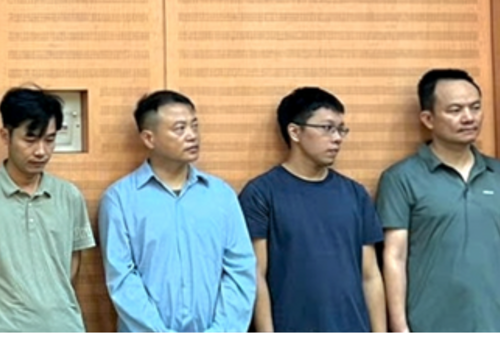 "Tay chơi" Poker Đào Minh Phú kiếm hàng triệu đô bị điều tra cùng Shark Bình