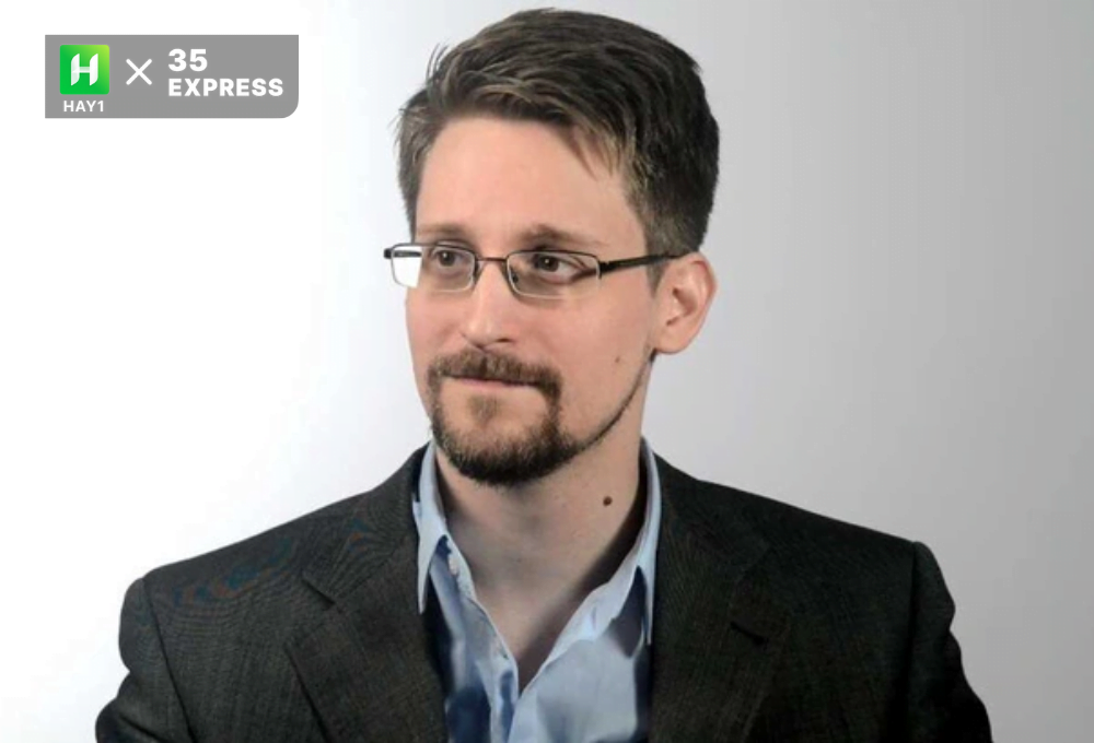 Edward Snowden - 'Kẻ phản bội nước Mỹ' được cấp hộ chiếu Nga