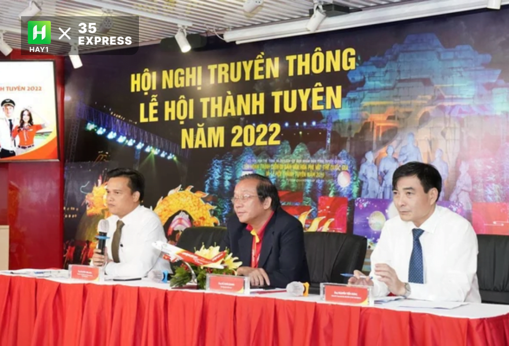 Ông Đỗ Xuân Quang (ở giữa) tại hội nghị năm 2022