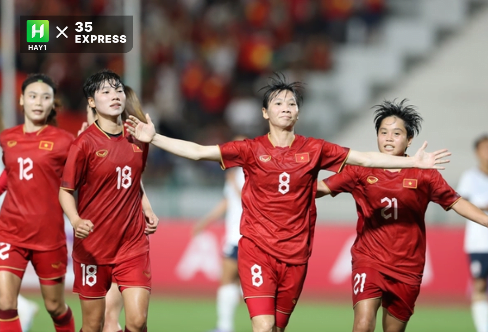 Những cầu thủ như Vũ Thị Hoa (18) hay Ngân Thị Vạn Sự (21) sẽ là tương lai của đội tuyển nữ Việt Nam
