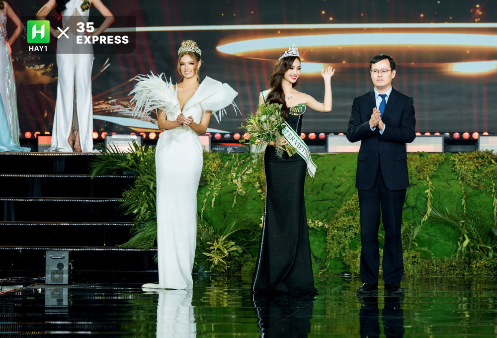 Trong đêm chung kết Hoa hậu Trái Đất Việt Nam 2023, thí sinh Hoàng Thị Yến Nhi được trao giải Miss Water Vietnam