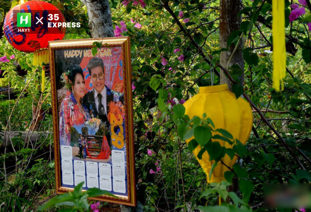 Hình cưới của Thúy Nga và Thanh Bạch được gắn ngẫu nhiên trong khu vườn