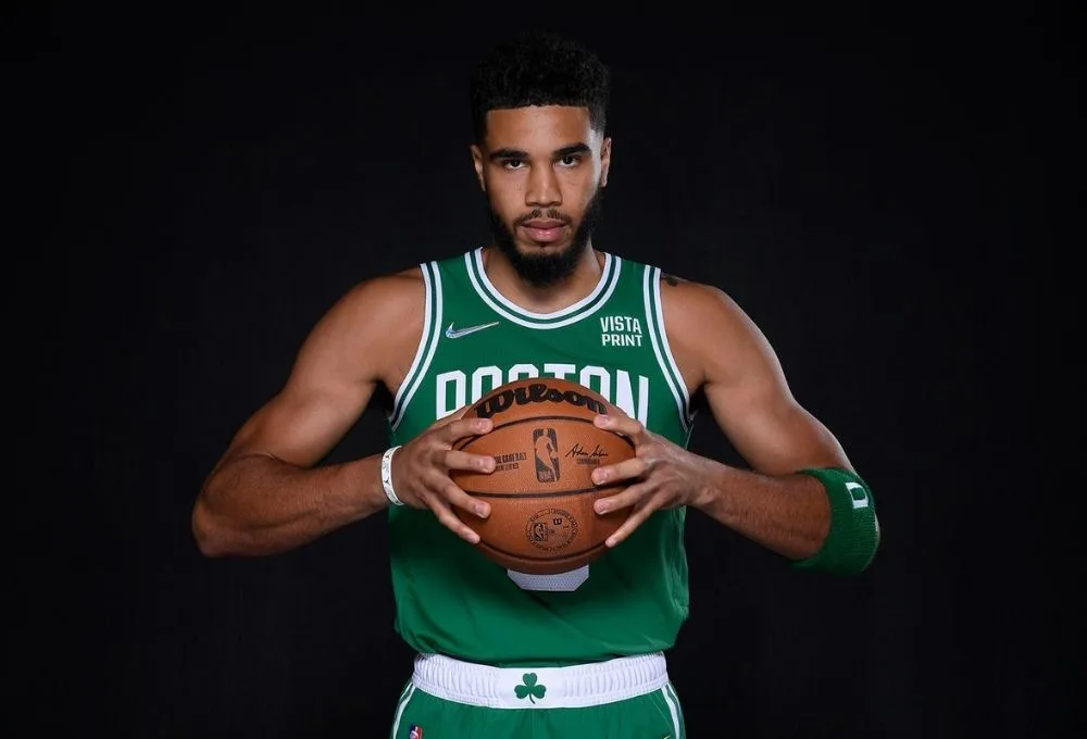 Jayson Tatum là ai? Ngôi sao sáng của Boston Celtics và NBA