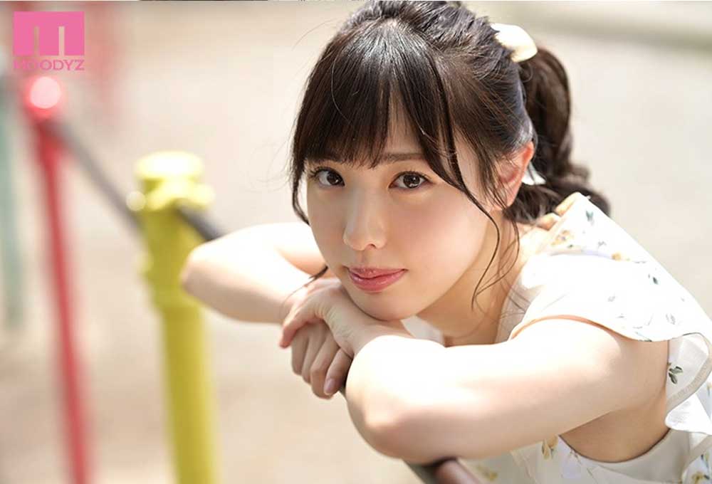 Hana Shiromomo là ai?