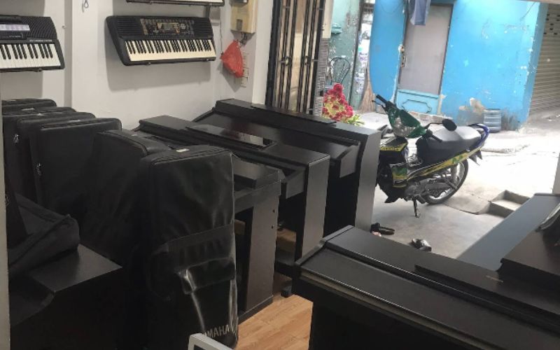 Cửa hàng nhạc cụ Mai Đan