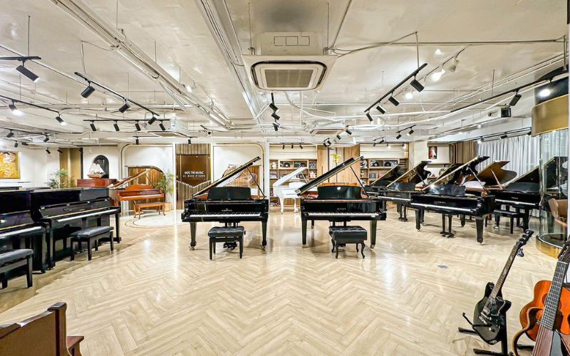 Toàn cảnh bên trong Showroom của Piano Đức Trí