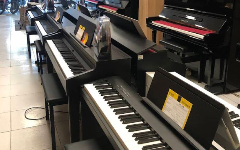 Hình ảnh showroom Việt Thương Music