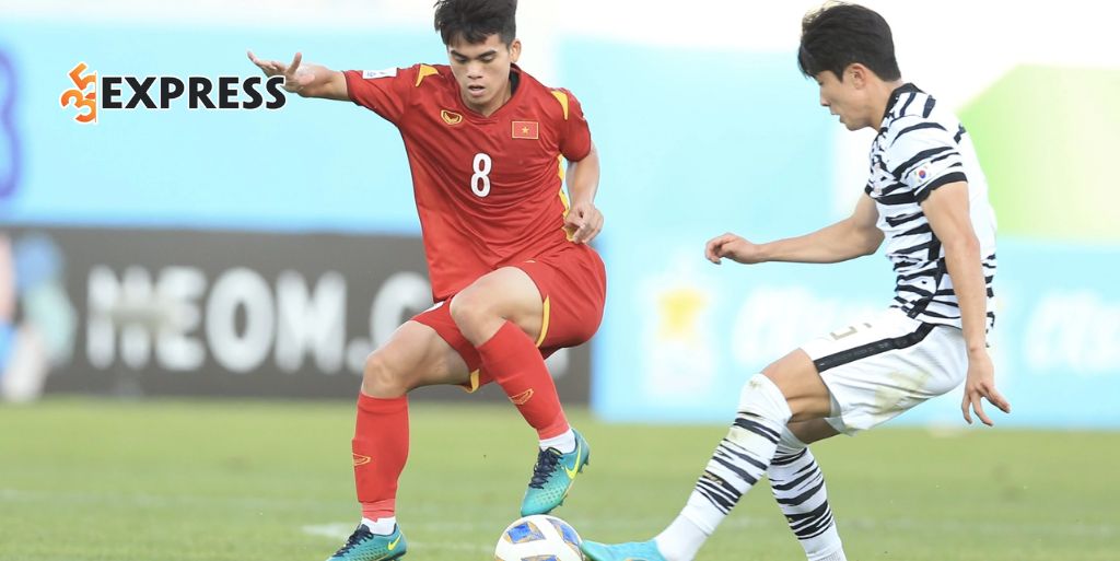 Điểm mạnh về tốc độ, kỹ thuật và khả năng dứt điểm của Khuất Văn Khang