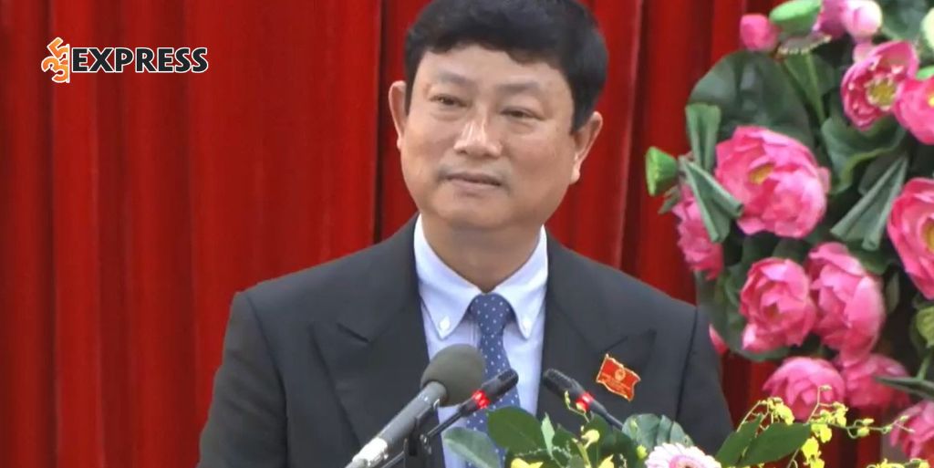 Võ Văn Minh Chủ tịch UBND thị xã Dĩ An