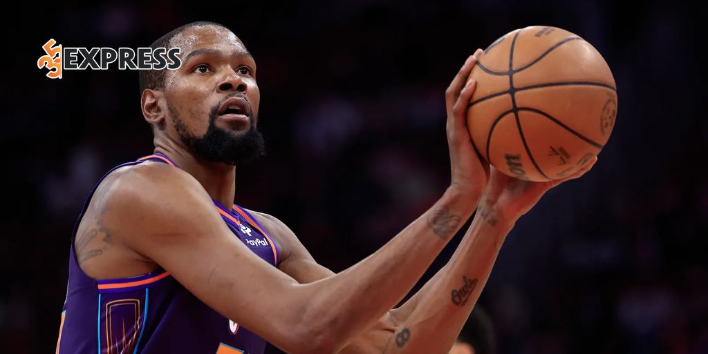 kỹ năng tấn công _Cỗ máy ghi điểm_ với hiệu suất ném rổ ấn tượng của Kevin Durant