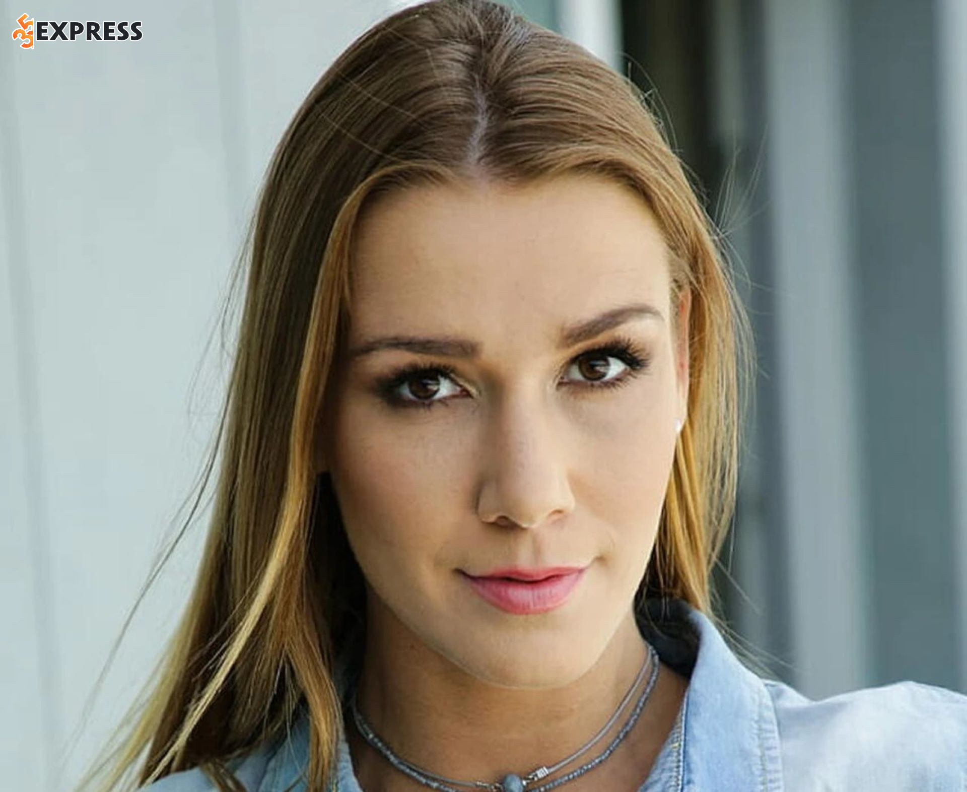 Alexis Crystal là người cực kỳ kín tiếng về đời tư