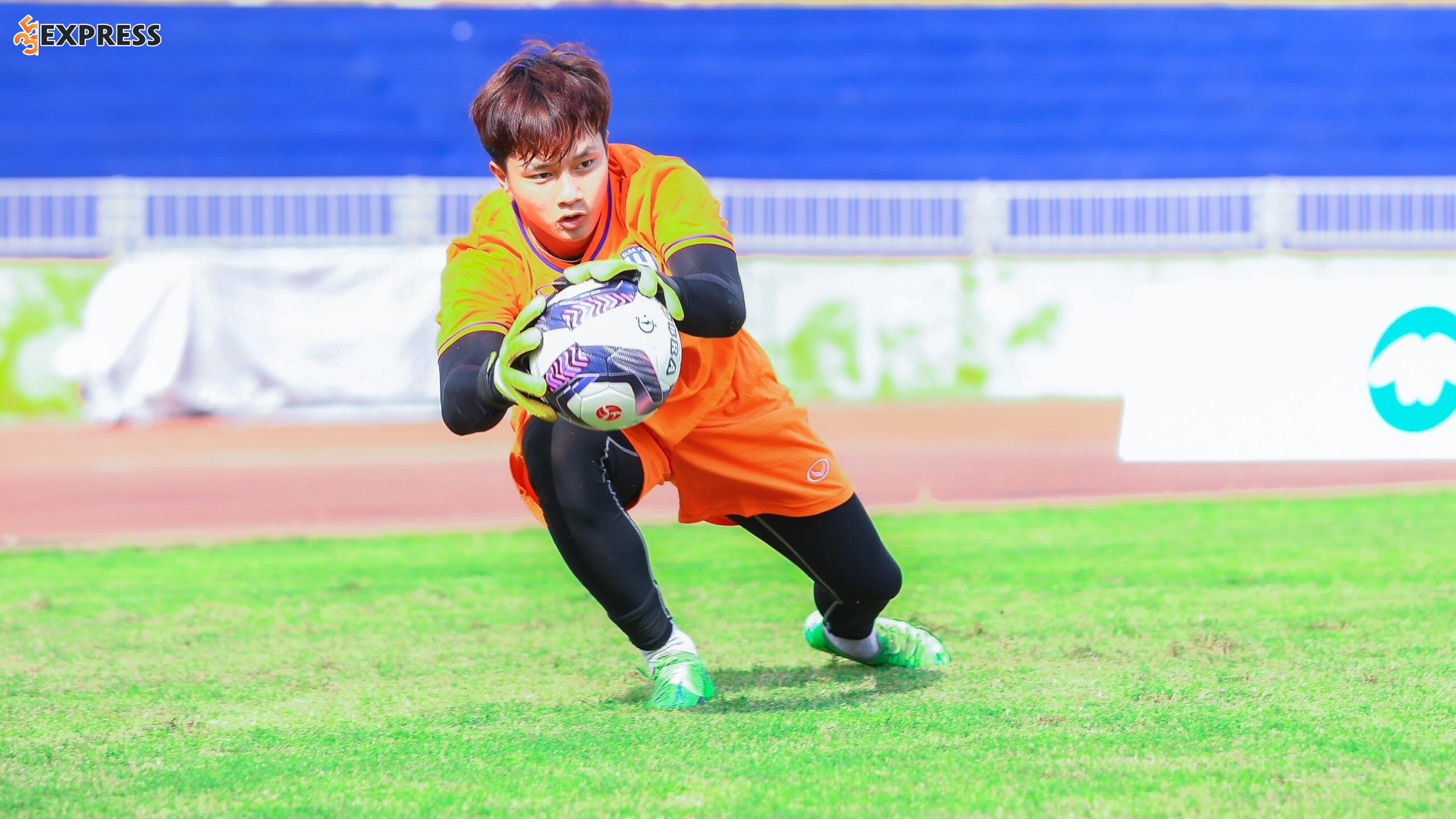 Cao Văn Bình không chỉ nổi tiếng nhờ một sự kiện đơn lẻ mà là kết quả của một quá trình nỗ lực bền bỉ