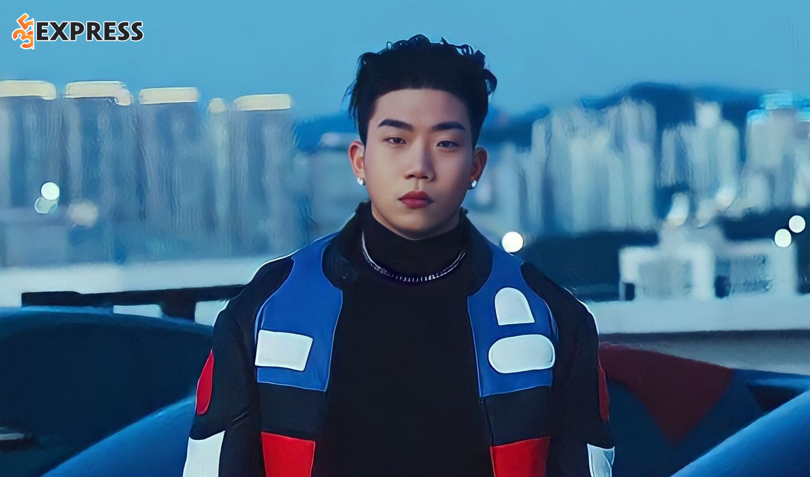 Changmo, tên thật là Ku Chang-mo, là một rapper, nhà sản xuất âm nhạc và nghệ sĩ piano nổi tiếng người Hàn Quốc.