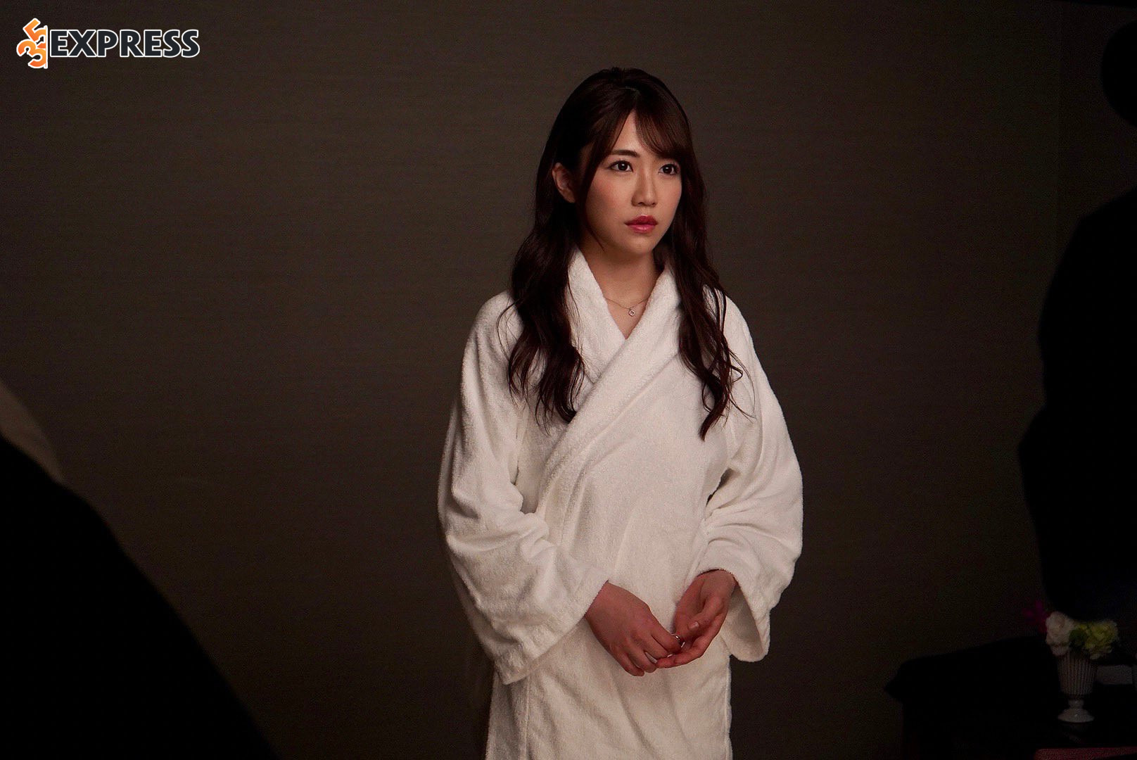 Cô sở hữu một gương mặt "baby face" cực kỳ ngây thơ, trong sáng và thánh thiện