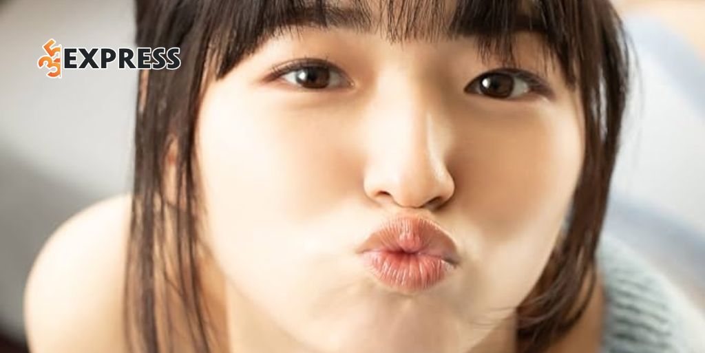 Dấu mốc ra mắt và những tác phẩm đầu tay của Sumire Kuramoto