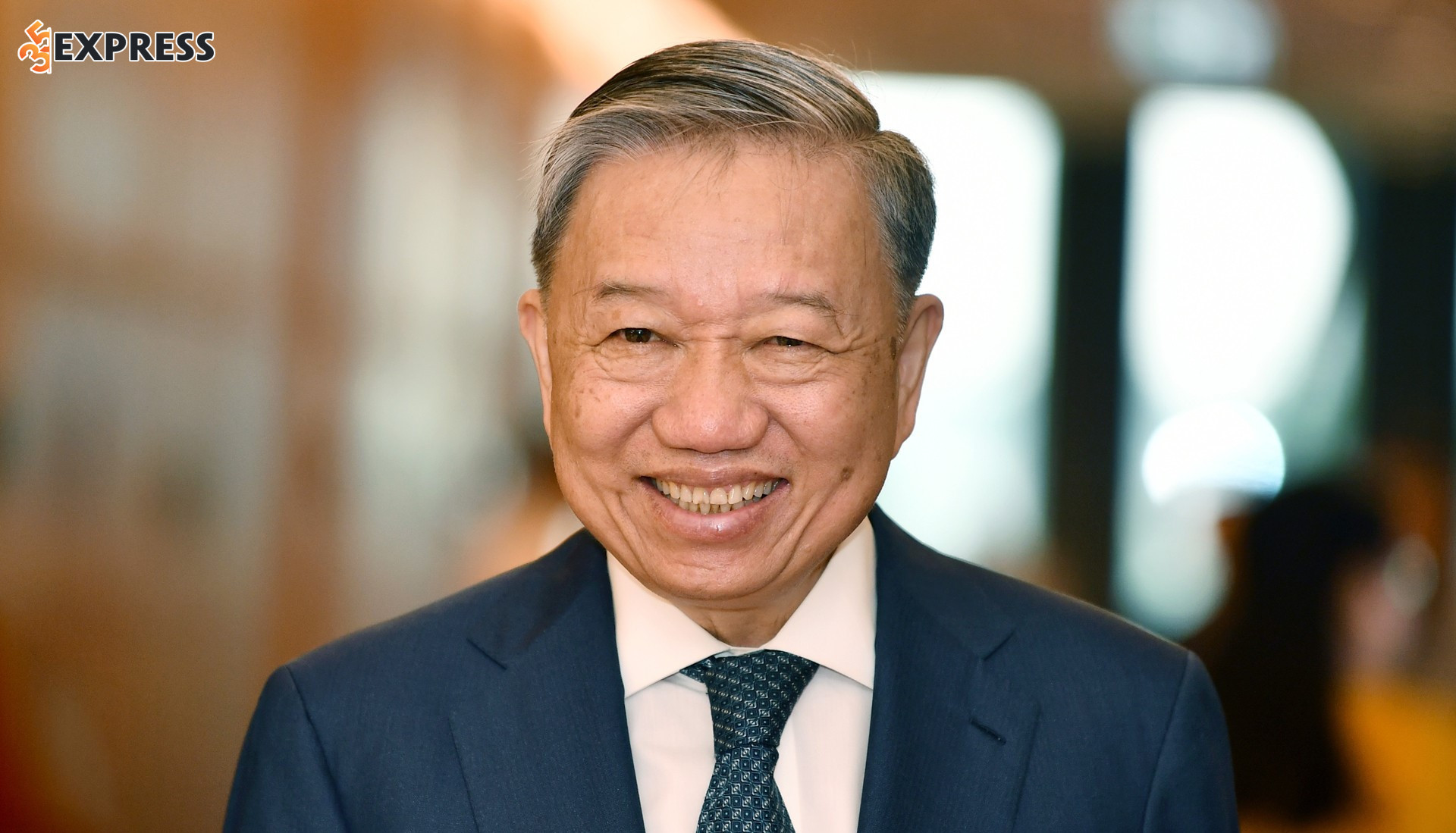 Đồng chí Tô Lâm là một chính trị gia người Việt Nam, hiện đang giữ chức vụ Tổng Bí thư Ban Ch Chấp hành Trung ương Đảng Cộng sản Việt Nam.