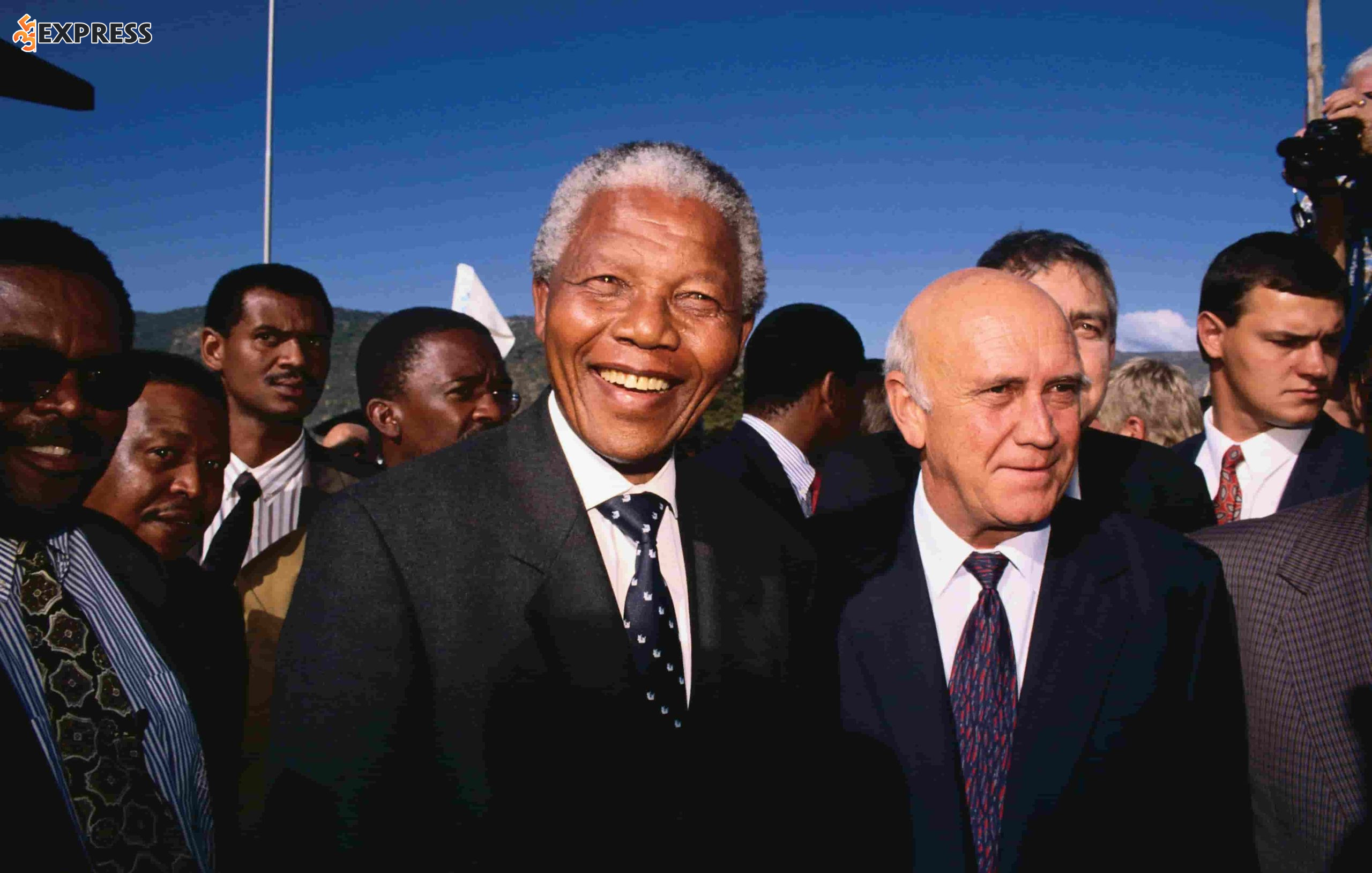 Nelson Mandela trở thành huyền thoại nhờ vào sự hội tụ của lý tưởng kiên định và một bối cảnh lịch sử đặc thù
