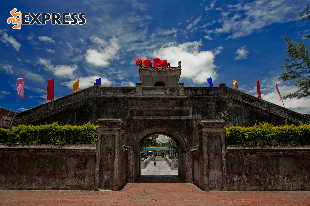 Thành cổ Quảng Trị