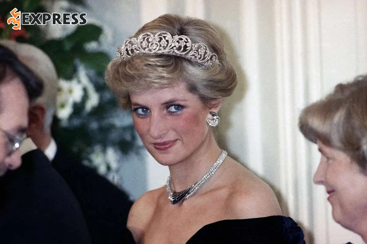 Lý do Diana Douglas trở nên nổi tiếng