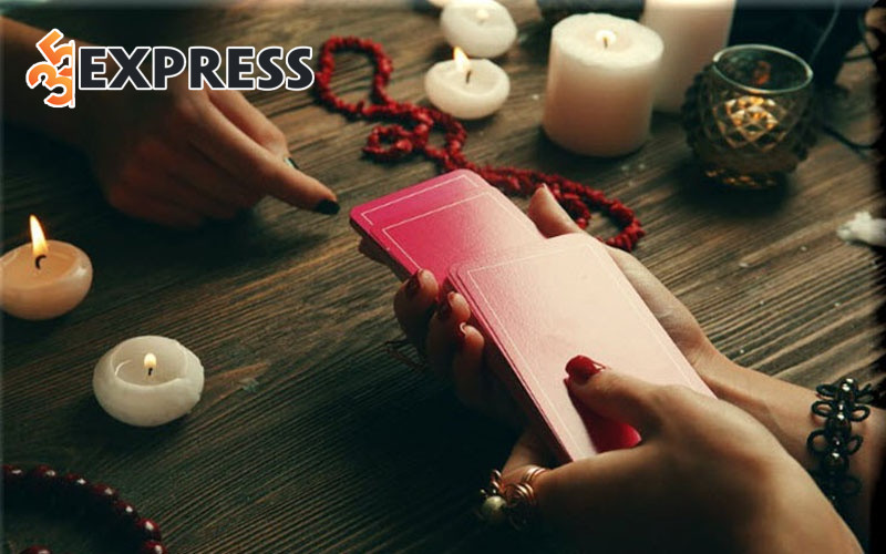 Xem bói chỉ để tham khảo