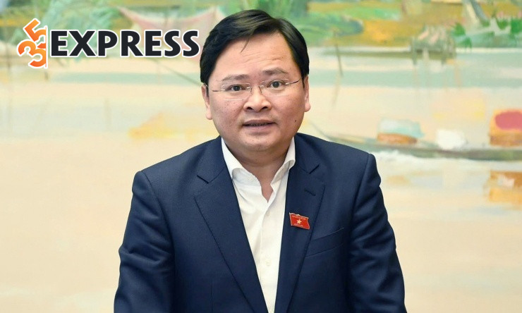 Chính khách Nguyễn Anh Tuấn
