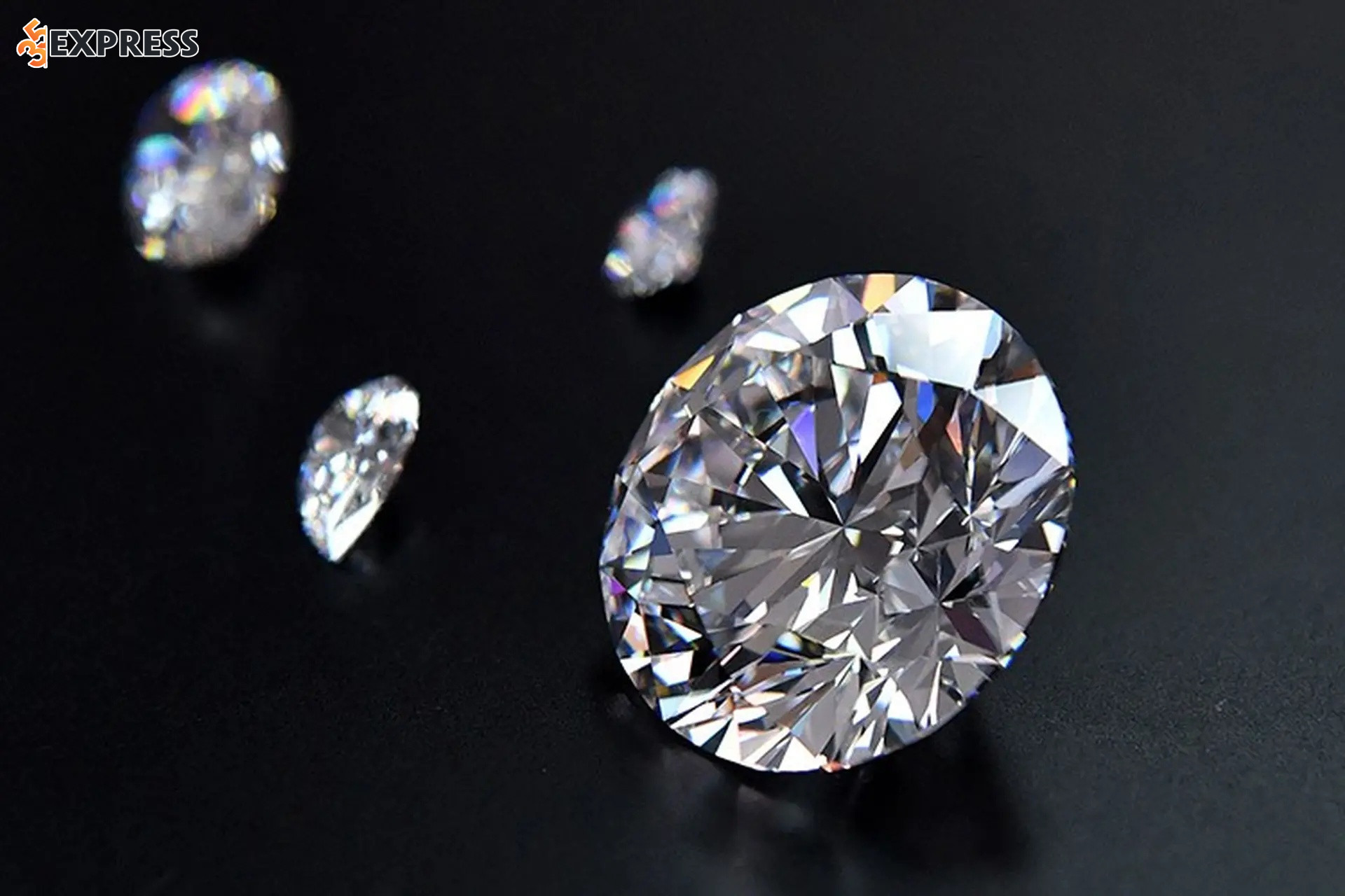 Đá Cubic Zirconia