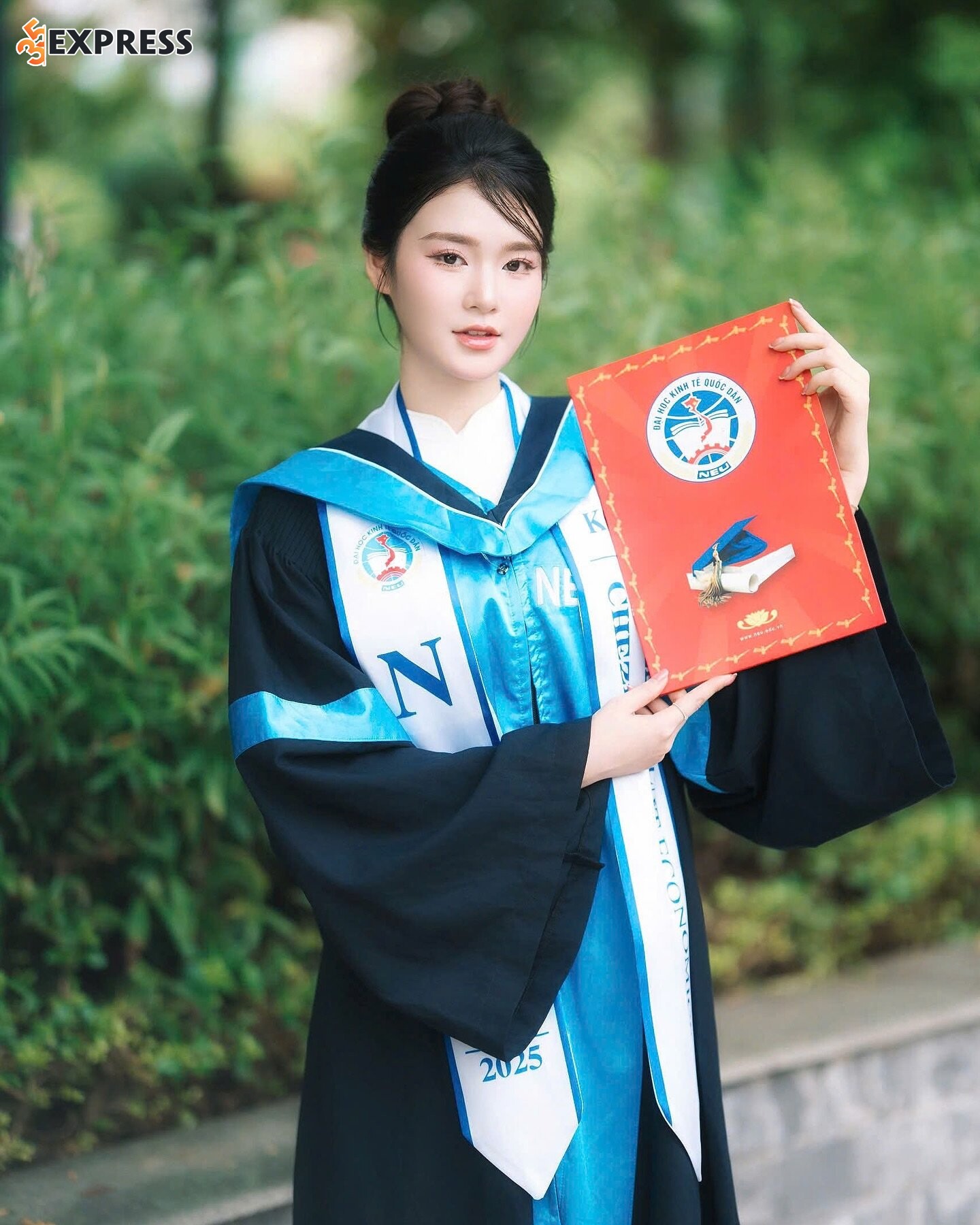 Nhung Chezi