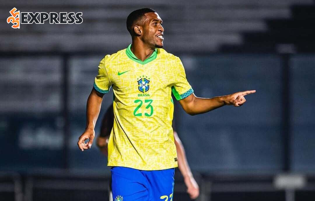 Rayan Vitor Simplício Rocha sinh ra ở Rio de Janeiro