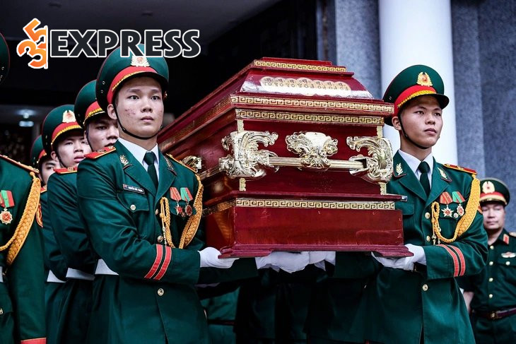 Sự ra đi của Anh hùng La Văn Cầu và niềm tiếc thương của cả nước
