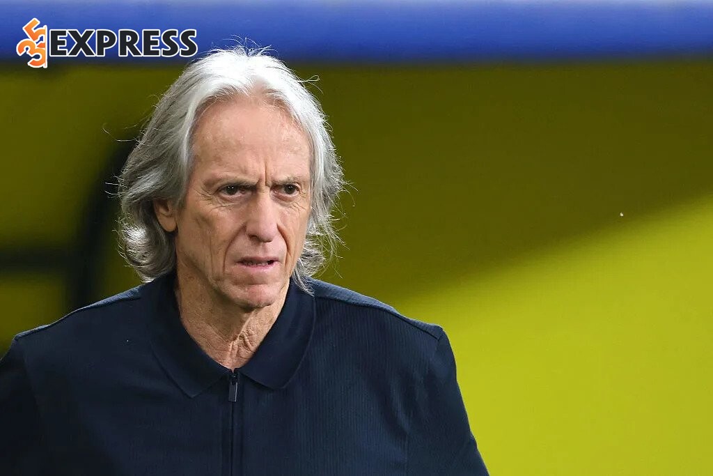 Jorge Jesus sinh ngày 24 tháng 7 năm 1954 tại đô thị Amadora