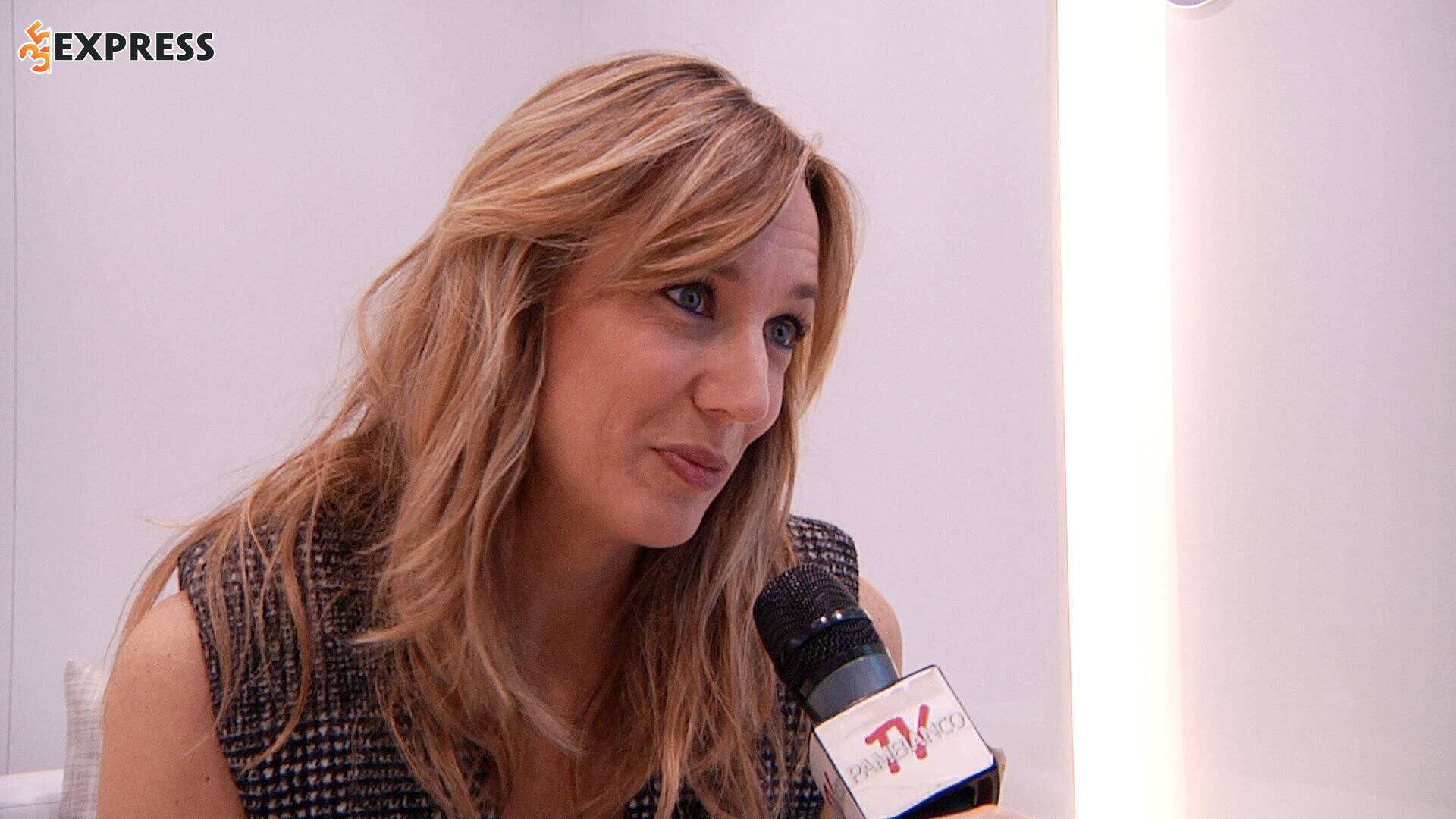 Laura Burdese chuyển sang tập đoàn Swatch Group