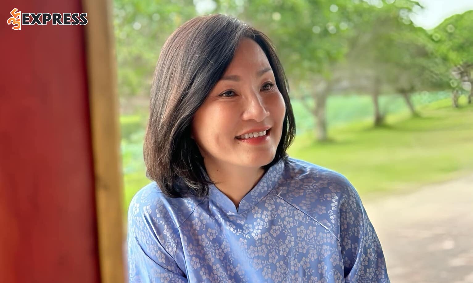 Nghệ sĩ Hồng Đào