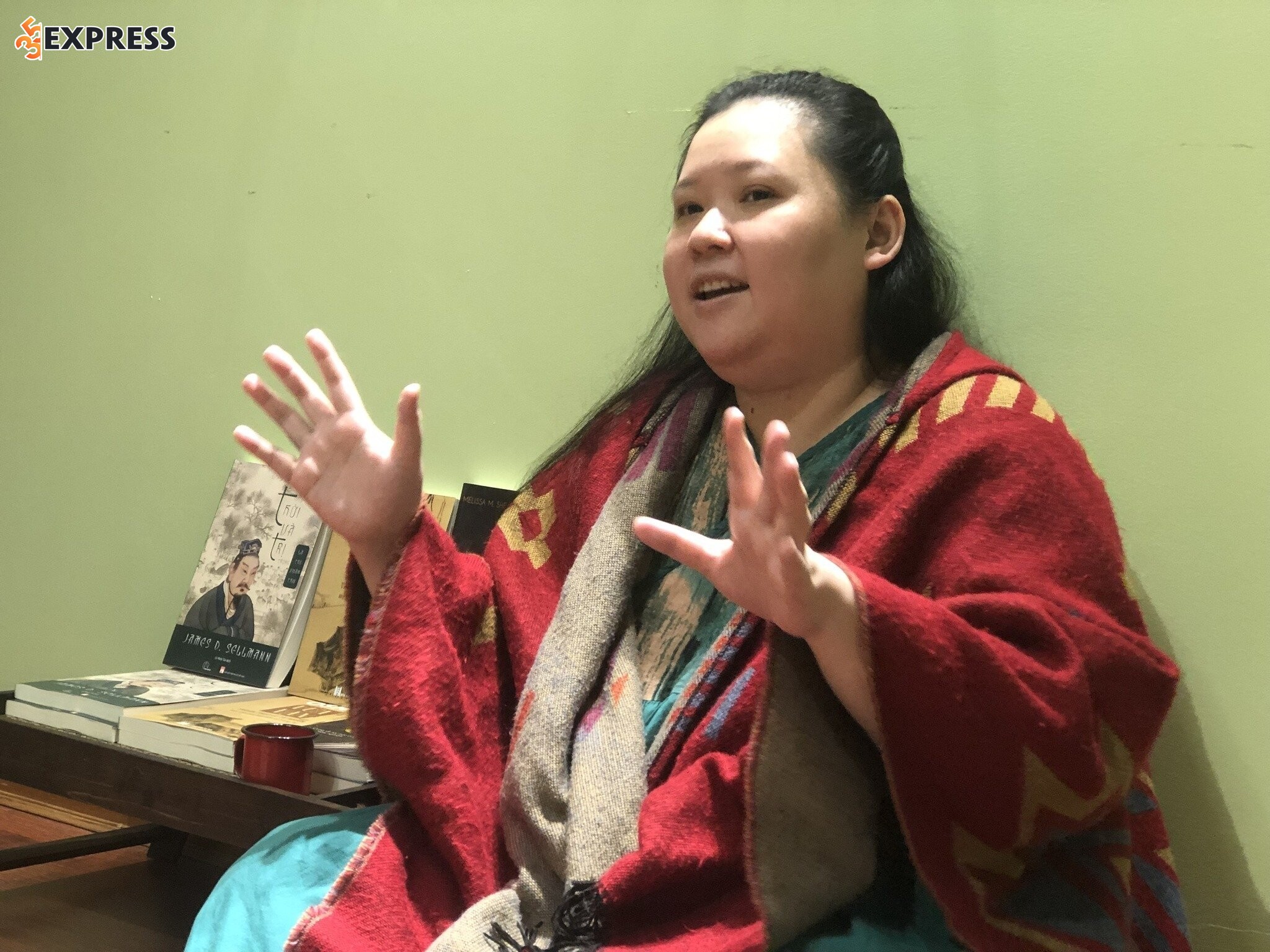 Nữ nhà văn Hà Thủy Nguyên 
